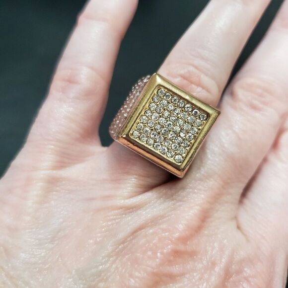**Final Sale** Two tone square rhinestone ring size 7 - Picture 2 of 8